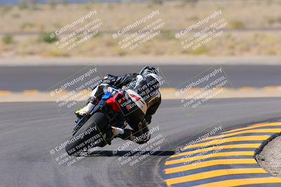 media/Oct-08-2022-SoCal Trackdays (Sat) [[1fc3beec89]]/Turn 11 Backside (1145am)/